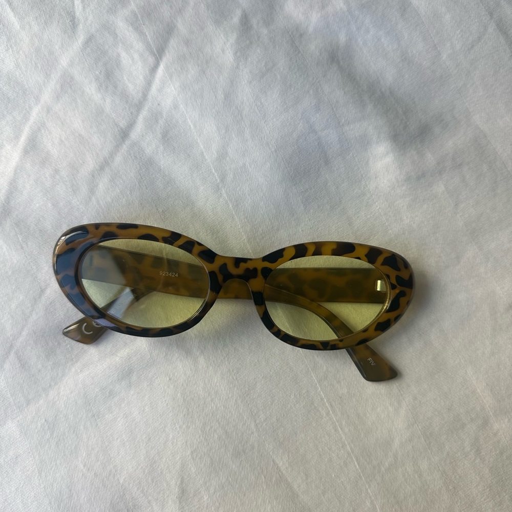 Leopard Print Sunglasses